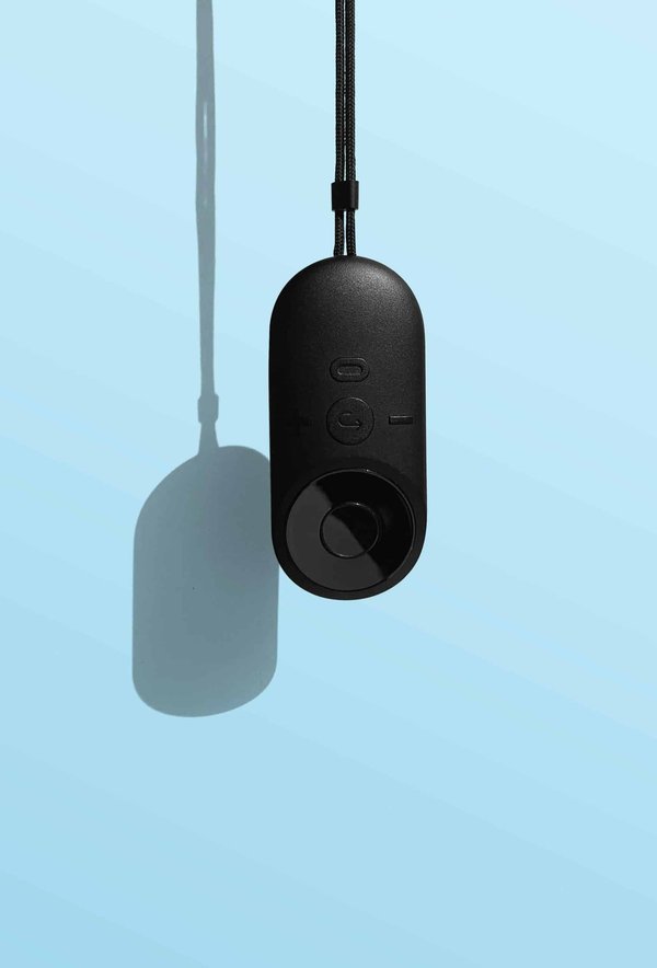 Comment installer un système de détection d'angle mort sur une voiture compacte ?